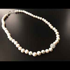 Cultured Pearl Necklace